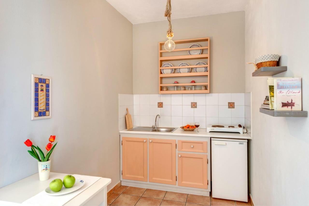 Anemologio Apartment ฟินิกัส ภายนอก รูปภาพ