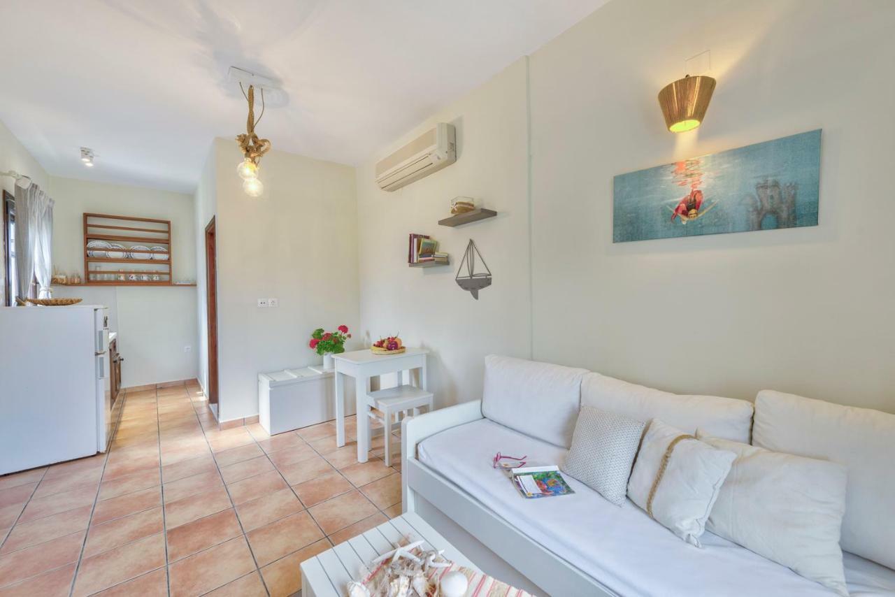 Anemologio Apartment ฟินิกัส ภายนอก รูปภาพ